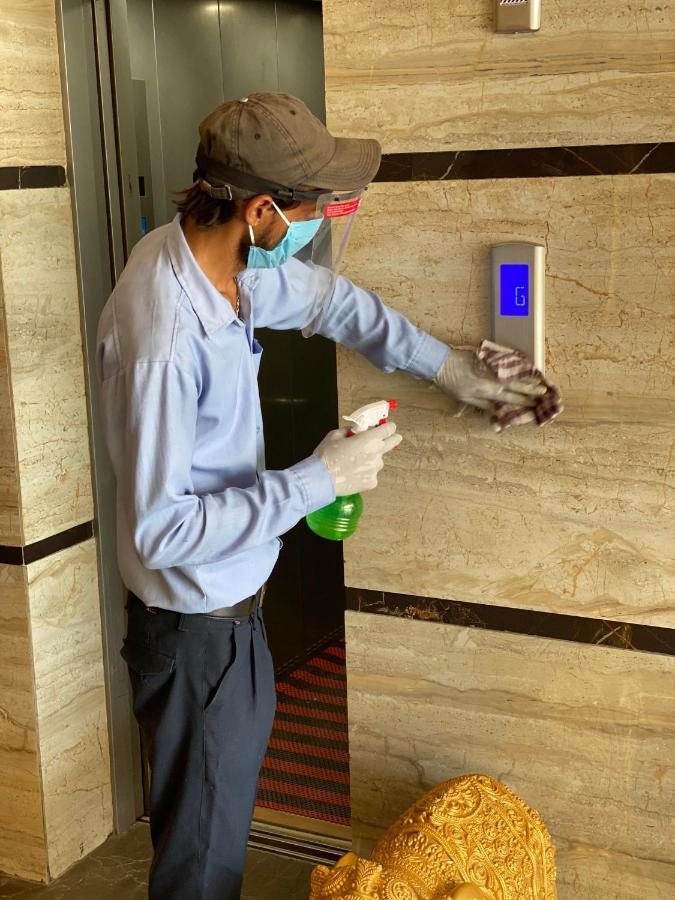 Sallow Royal Suites Amritsar Bagian luar foto
