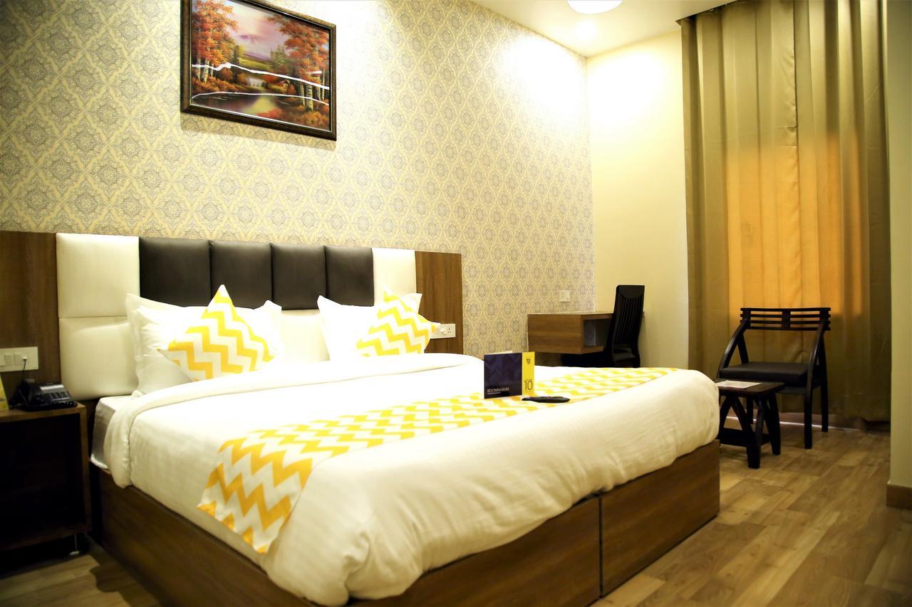 Sallow Royal Suites Amritsar Bagian luar foto