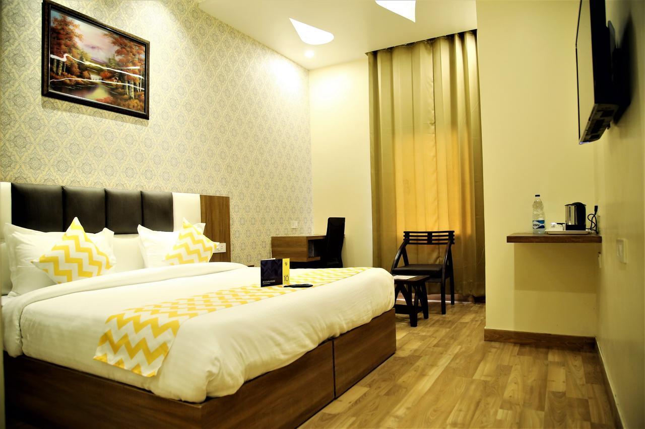 Sallow Royal Suites Amritsar Bagian luar foto